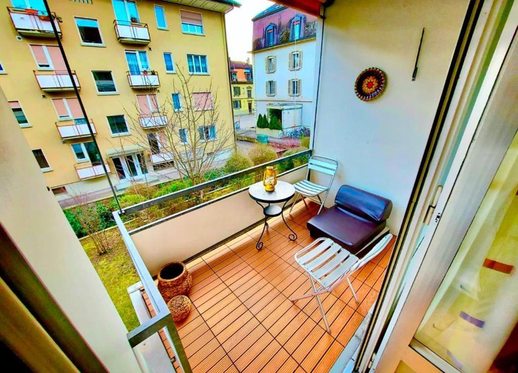 Large Apartment Bern City Centre Buitenkant foto